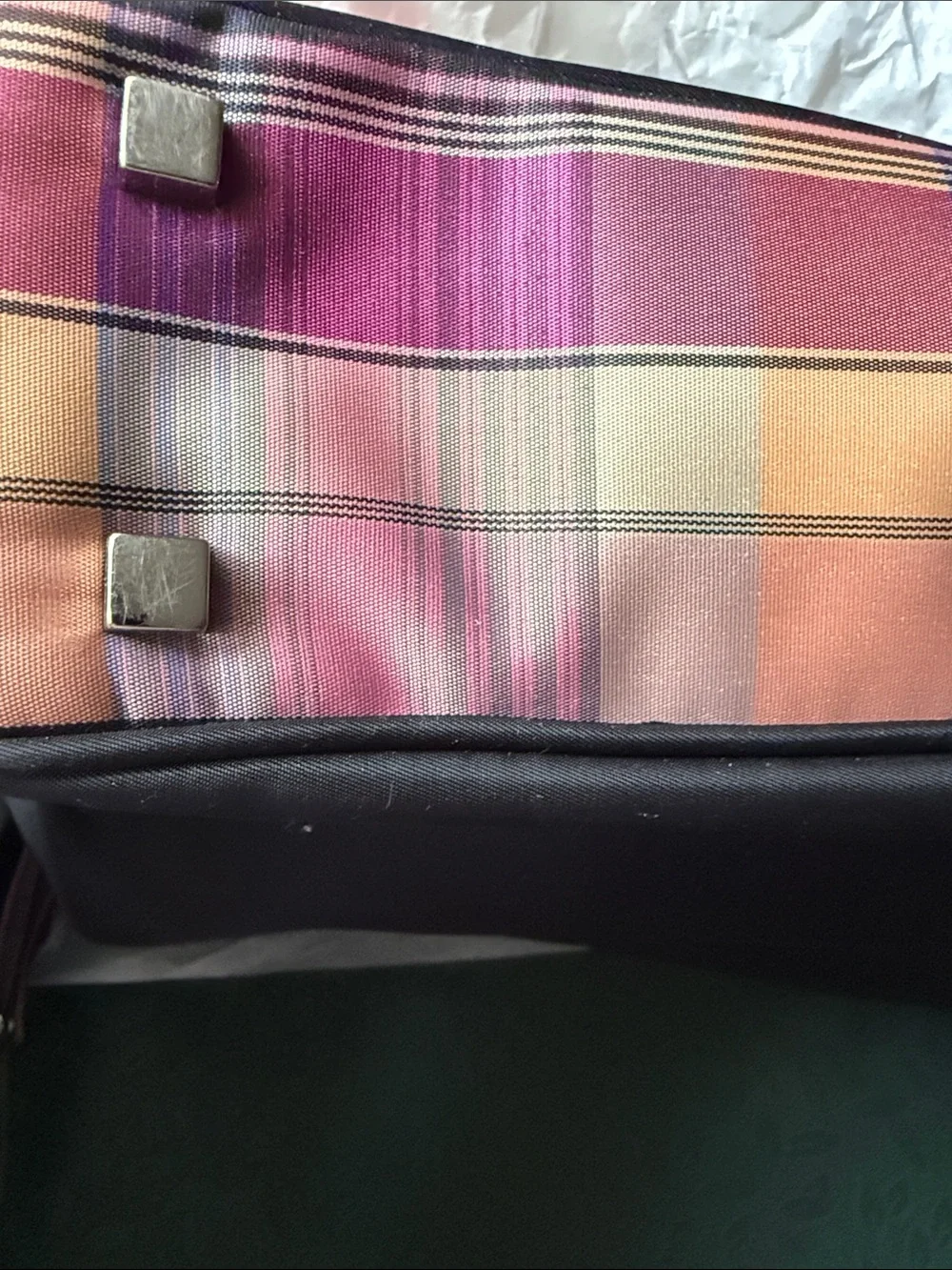 Very gently used Targus Laptop/ Messenger Bag. Pink plaid design.